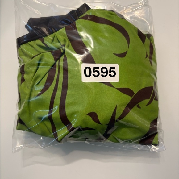 🌺MAINSTREAM Full Coverage Blouson One Piece Swimsuit in Avocado Green/Brown🌺 - Picture 11 of 11